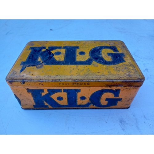 Boite Publicitaire : K.L.G