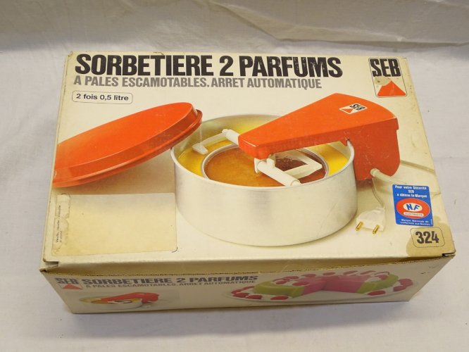 -BOITE SORBETIERE 2 PARFUMS SEB 324 ANNEES 70 DECO VINTAGE CUISINE COLLECTION  D