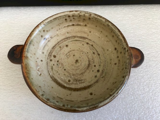 bol à oreilles en grès avec couvercle  JP Prudhomme Monnaie poterie artisanale