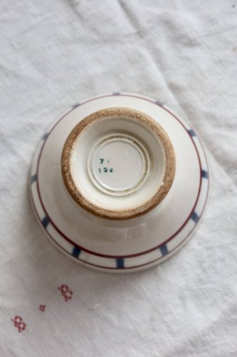 Bol ancien en faïence Creil et Montereau HBCM décor Béarn