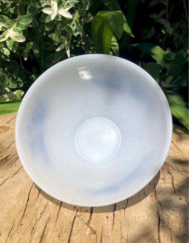 Bol Arcopal vintage blanc motif bateau bleu