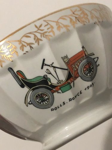 Bol rétro vintage en porcelaine motif voiture ancienne