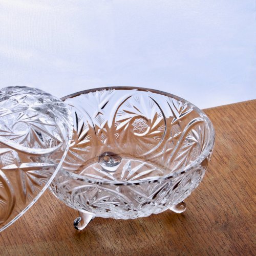 Bonbonnière ancienne en cristal de Bohème