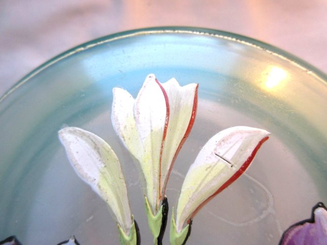 Bonbonnière Art Nouveau, verre émaillé Legras: Les Tulipes violettes