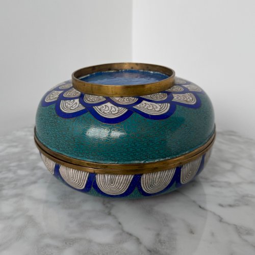 Bonbonnière cloisonnée Chine XIXe décor de dragon M3957