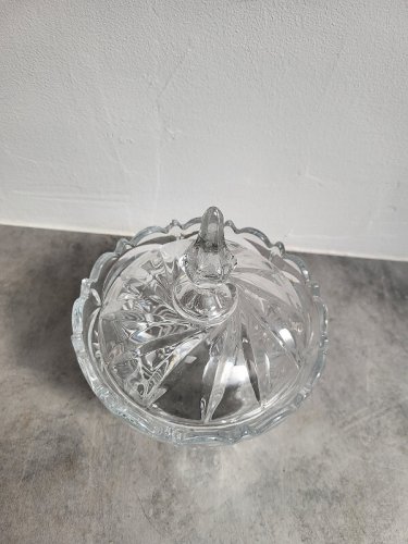 BONBONNIERE EN CRISTAL DE BOHEME