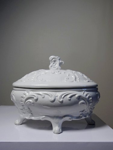 Bonbonnière en faïence Italienne blanche style baroque vintage