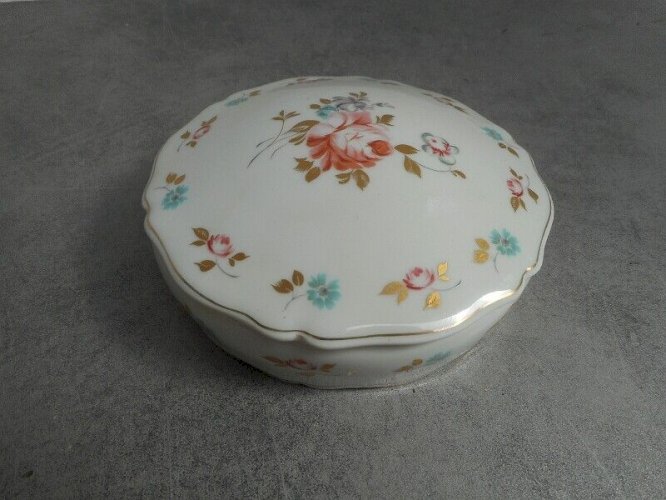 BONBONNIERE EN LIMOGES FRANCE CREATIONS BAUD