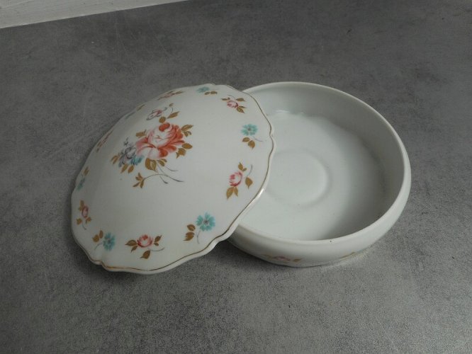 BONBONNIERE EN LIMOGES FRANCE CREATIONS BAUD