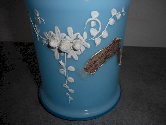 BONBONNIERE EN OPALINE DECOREE A LA MAIN SCHNEIDER