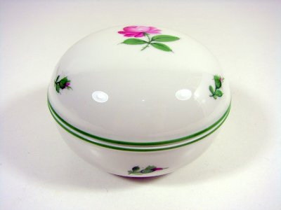 Bonbonnière Porcelaine Vienne Décor Fleurs Signée D - 10,5 cm TBE