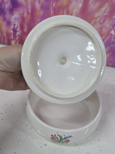 bonbonnière poudrier boite à bonbons faïence KG lunéville motif réverbère