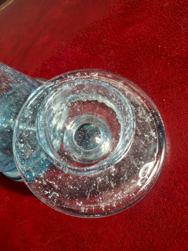 Bonbonnière pour enfants méritants en verre bullé de Biot, dit pot apothicaire avec son couvercle