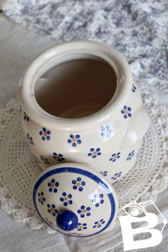 Bonbonnière vintage beige faïence - Décor fleuri bleu peint à la main