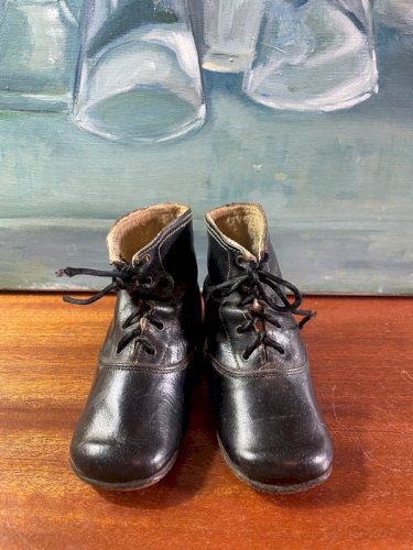 Bottines enfants en cuir vers 1880 Napoléon III