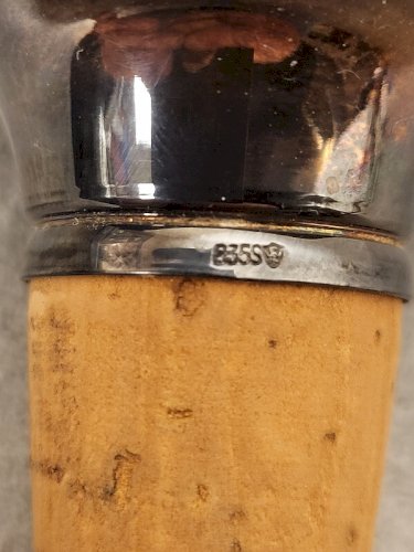 BOUCHON DE BOUTEILLE EN ARGENT