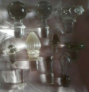  Bouchons de carafes et/ou flacons