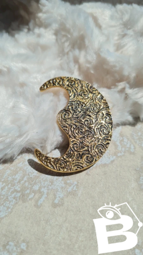 Boucle d oreille Yves Saint Laurent  une seule