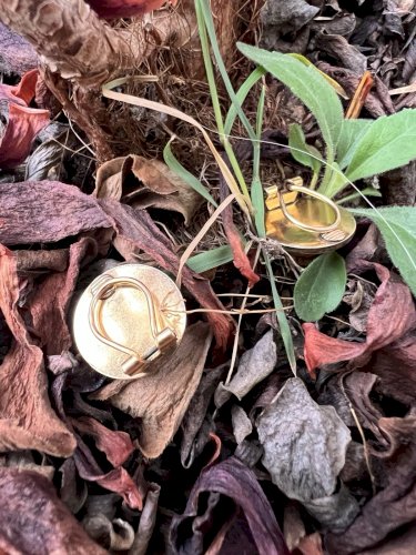 Boucle d’oreille Bouton clip art déco 1925 Maison Murat plaquée vintage ancien