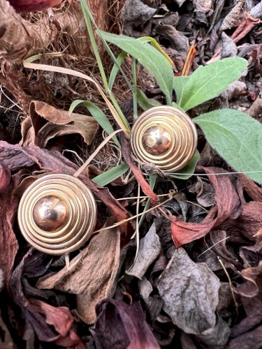 Boucle d’oreille Bouton clip art déco 1925 Maison Murat plaquée vintage ancien