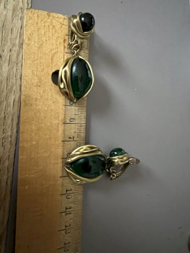 Boucle d’oreille Pendantes Serge Breton vers 1970 vintage pate de verre Verte