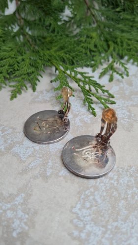 Boucles d oreilles - clips - en métal argenté signée FY