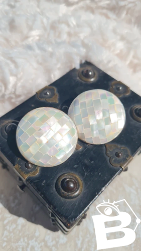 Boucles d oreilles - clips en mosaïque de nacre - vintage