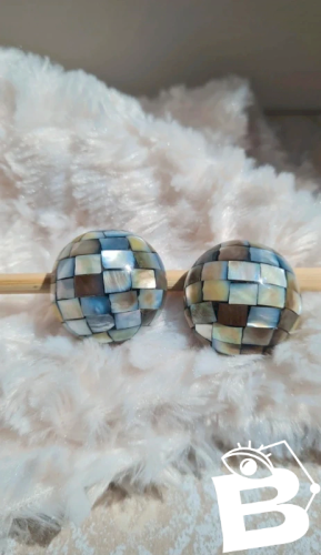 Boucles d oreilles - clips en mosaïque de nacre - vintage