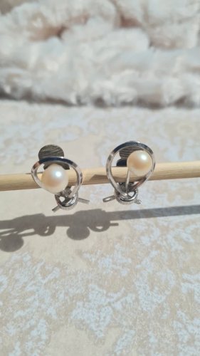 Boucles d oreilles  - clips fausses perles
