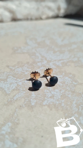 Boucles d oreilles de deuil - puces- plaqué or oria et jaïs années 20