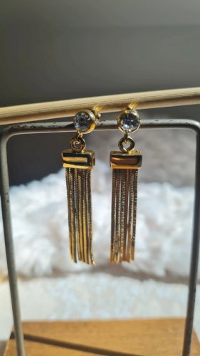 Boucles d oreilles doré et strass