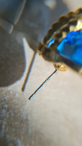 Boucles d oreilles en résine et argent