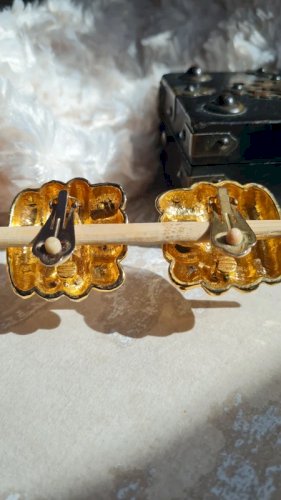 Boucles d oreilles oversize - vintage - clips- années 80/90- chic