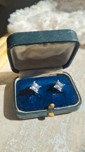 Boucles d oreilles puces  marque Esprit en argent 925
