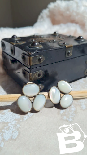 Boucles d oreilles Simone DAvray Paris - clips - vintage