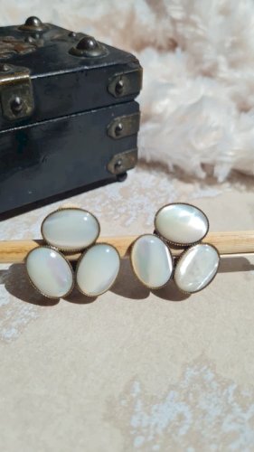 Boucles d oreilles Simone DAvray Paris - clips - vintage