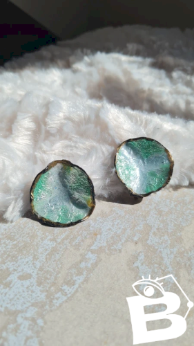 Boucles d oreilles vert deau - clips - anciens clips émaillés signées SC