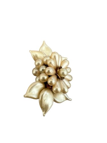 boucles d’oreilles clip vintage Louis Rousselet Fausses Perles Fleurs Anciennes