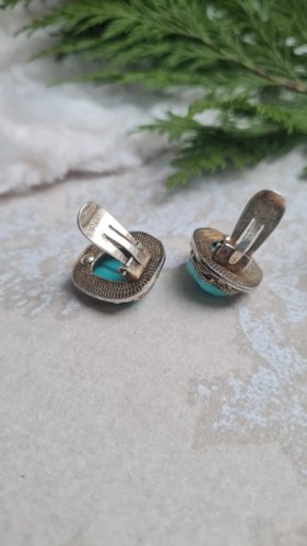 Boucles doreilles - clips anciens en argent et turquoises filigranés