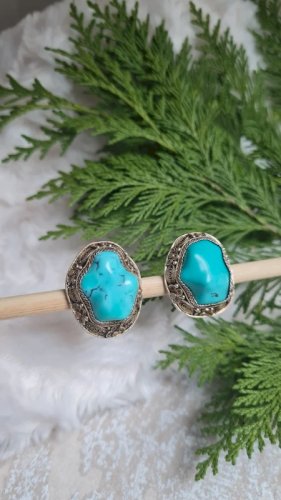 Boucles doreilles - clips anciens en argent et turquoises filigranés