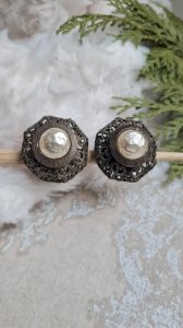 Earrings - vintage silver-plated filigree clips