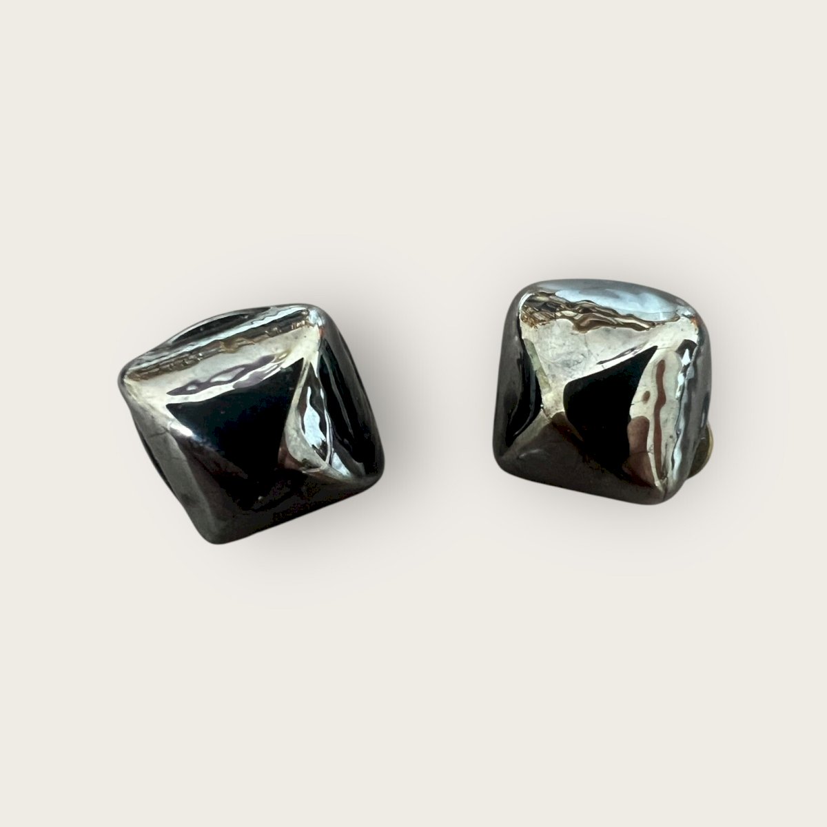 Boucles D'oreilles Clip Vintage Louis Rousselet - Fausses Perles Grappe De Raisin