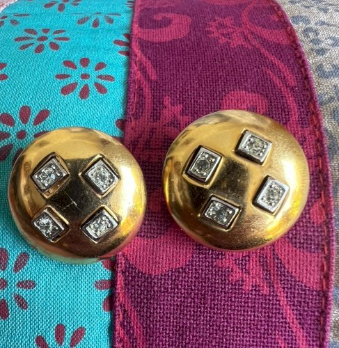 Boucles d’oreilles Clips couture vers 1980  Vintage Design Bicolor Cocktail Mode