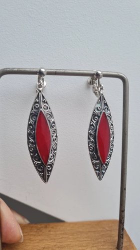 Boucles doreilles - clips en argent et corail