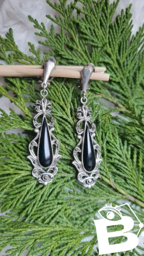 Boucles doreilles - clips en argent onyx et marcassites