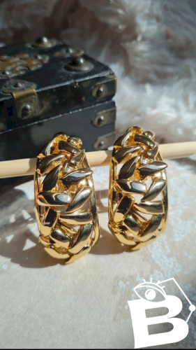 Boucles doreilles- clips - OR c Parisrevillon-vintage