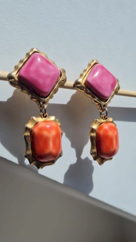 Boucles doreilles- clips pendante Chantal Thomas