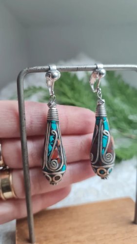 Boucles doreilles - clips tibétaines artisanales