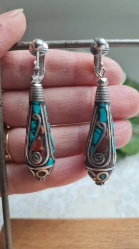 Boucles doreilles - clips tibétaines artisanales