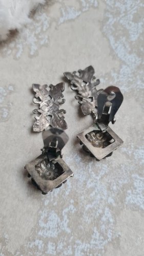 Boucles doreilles - clips vintage articulés en métal argenté